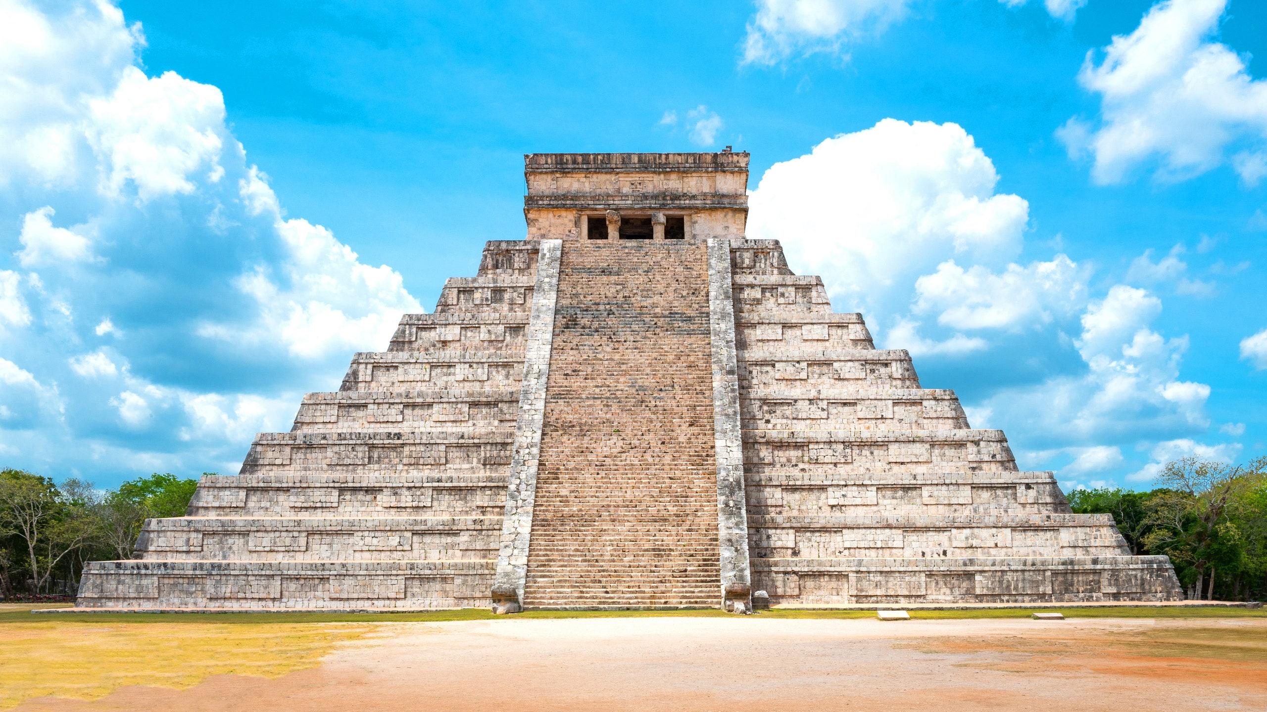8 Architectural Marvels Inspired by the Summer Solstice ...